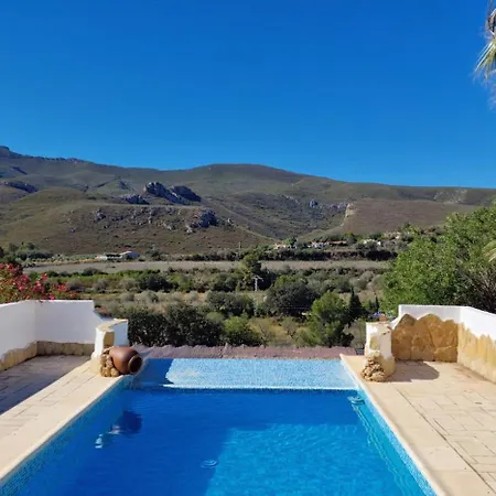 Casa Azahara Your Valencian * Macastre
